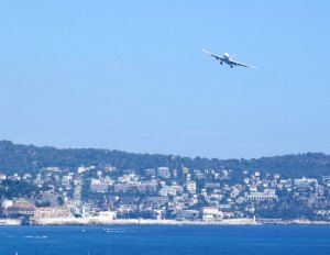 Aircraft landing at Nice - Cote d'Azur